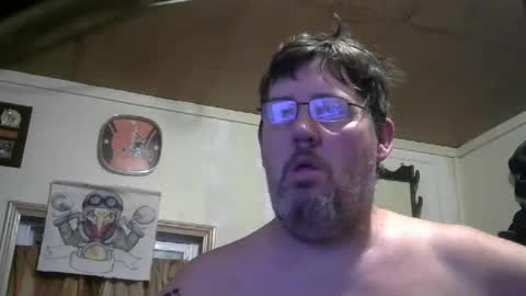 Snapshot of bigjohn41000 chatting on November 8, 10:04 am bigjohn41000 online show from November 8, 10:04 am