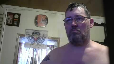 Snapshot of bigjohn41000 chatting on March 5, 10:39 pm bigjohn41000 online show from March 5, 10:39 pm