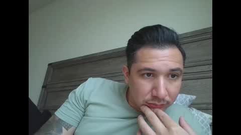 bigjraw2487 online show from November 5, 10:32 pm