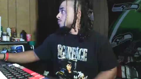 Snapshot of biglightskinbbcc chatting on March 14, 5:46 am bbcsexy online show from March 14, 5:46 am