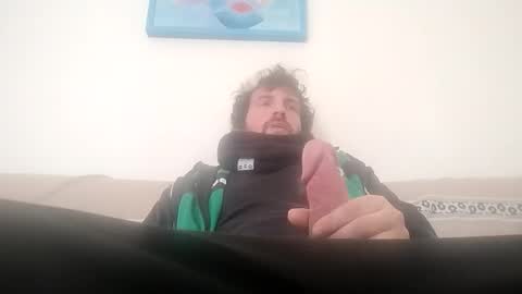 Snapshot of biglollosan chatting on January 10, 10:06 am biglollosan online show from January 10, 10:06 am