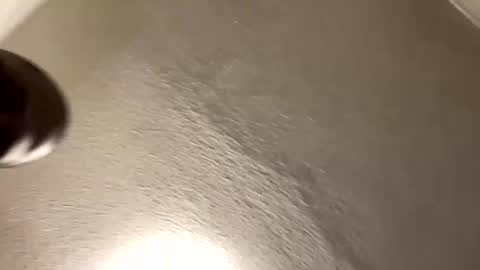 Snapshot of bigmama05011990 chatting on February 14, 12:13 pm bigmama05011990 online show from February 14, 12:13 pm