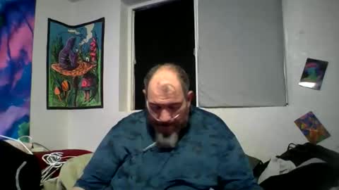 Snapshot of bigman42of0rlife chatting on May 17, 11:06 am bigman42of0rlife online show from May 17, 11:06 am