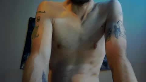 Snapshot of bigman6420 chatting on July 21, 12:35 am Bigman6420 online show from July 21, 12:35 am