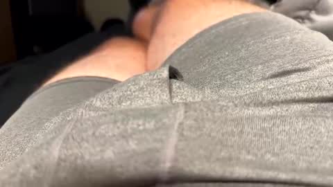 bigmansmalldick89 online show from December 1, 6:29 am