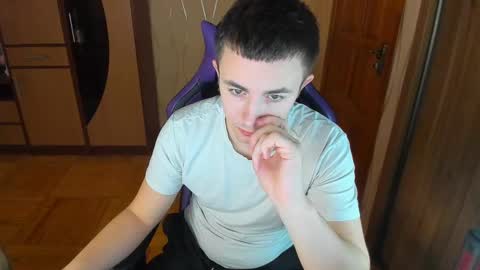 Snapshot of bigmark03 chatting on March 3, 11:00 am BigMark03 online show from March 3, 11:00 am