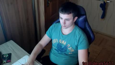 Snapshot of bigmark03 chatting on November 30, 6:45 pm BigMark03 online show from November 30, 6:45 pm