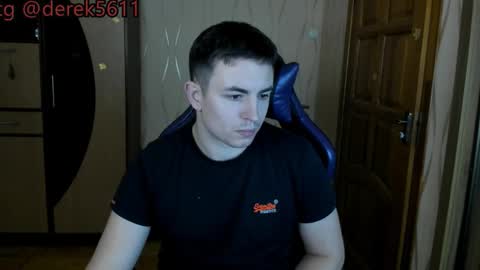 Snapshot of bigmark03 chatting on December 16, 1:27 pm BigMark03 online show from December 16, 1:27 pm