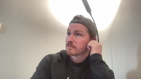 Snapshot of bigmcr1 chatting on January 6, 12:27 am Nick Barker online show from January 6, 12:27 am