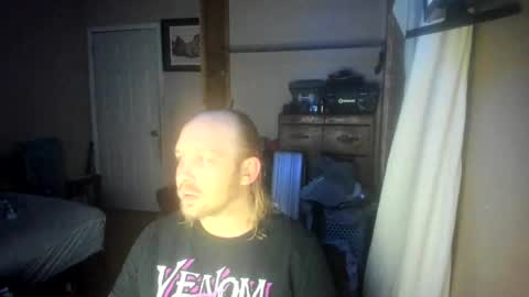 bigmike20129020 online show from January 17, 4:28 am