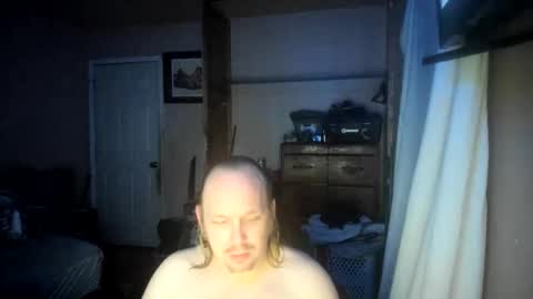 bigmike20129020 online show from February 15, 7:38 am