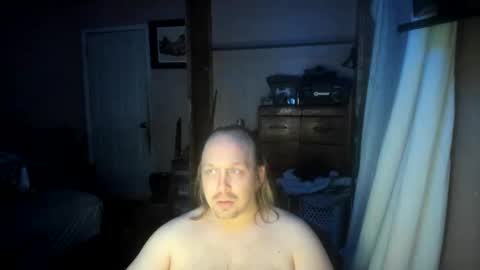 bigmike20129020 online show from February 15, 10:44 am