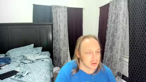 bigmike20129020 online show from October 17, 8:50 am