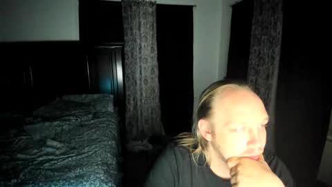 bigmike20129020 online show from February 12, 9:37 am