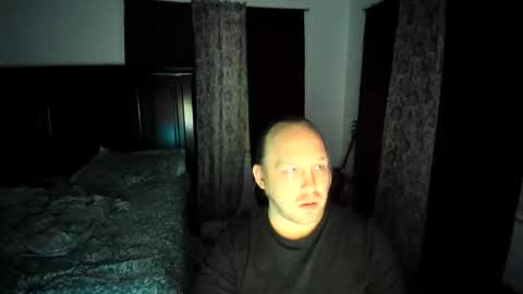 bigmike20129020 online show from February 13, 9:05 am