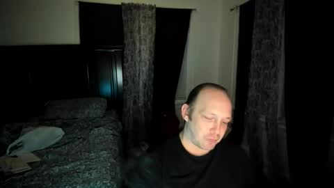 bigmike20129020 online show from February 23, 9:39 am