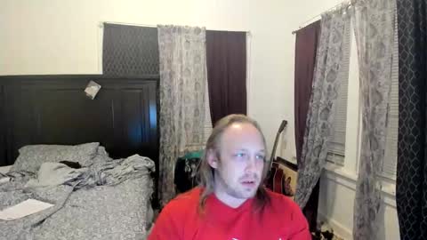 bigmike20129020 online show from April 4, 5:27 am