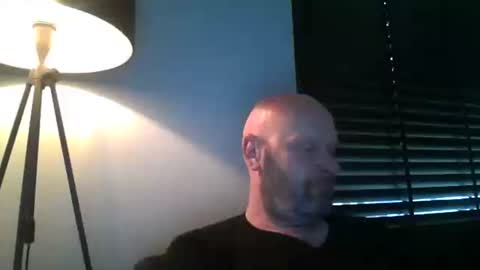bigmike3339 online show from March 5, 7:38 am