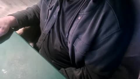 Snapshot of bigpeepdude chatting on January 22, 10:59 pm bigpeepdude online show from January 22, 10:59 pm