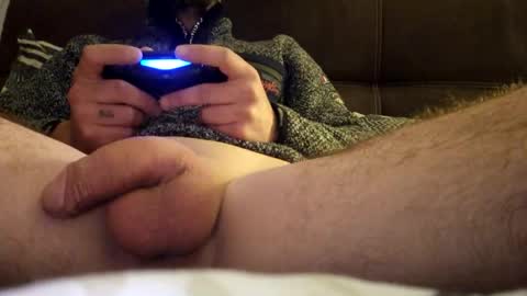 Snapshot of bigreallover chatting on September 10, 7:36 pm ...... online show from September 10, 7:36 pm