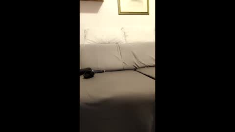 Snapshot of bigreallover chatting on December 16, 6:46 pm ...... online show from December 16, 6:46 pm