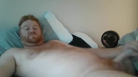 bigred92899 online show from December 15, 9:52 pm