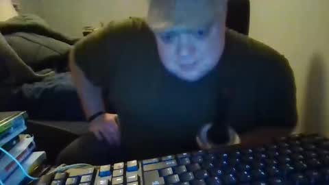 Big Red online show from February 8, 1:32 am