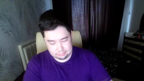 Snapshot of bigsiberianyety chatting on February 17, 12:05 pm Yeti online show from February 17, 12:05 pm