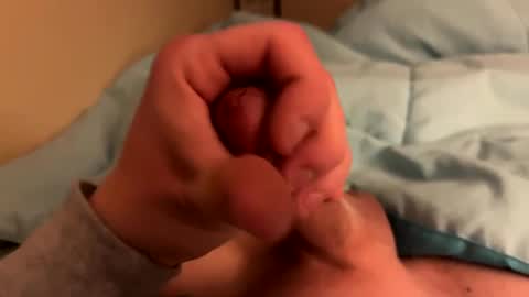 Snapshot of bigspoon610 chatting on December 17, 6:13 am bigspoon610 online show from December 17, 6:13 am