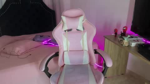 ISABELLA online show from September 25, 11:19 pm