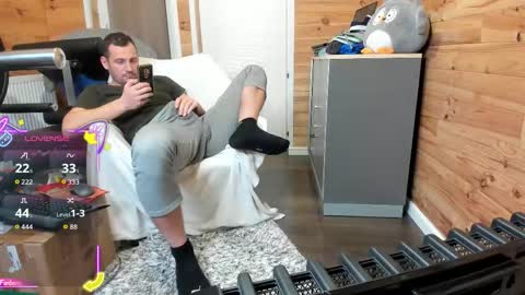 Snapshot of bigsshark chatting on December 2, 9:54 pm bigsshark online show from December 2, 9:54 pm