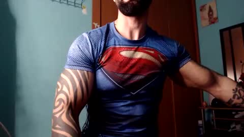 Snapshot of bigstallone chatting on December 17, 12:12 am BigStallion online show from December 17, 12:12 am