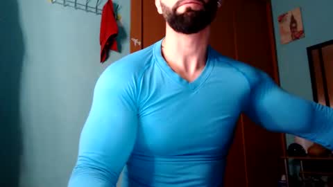 Snapshot of bigstallone chatting on December 28, 11:59 pm BigStallion online show from December 28, 11:59 pm