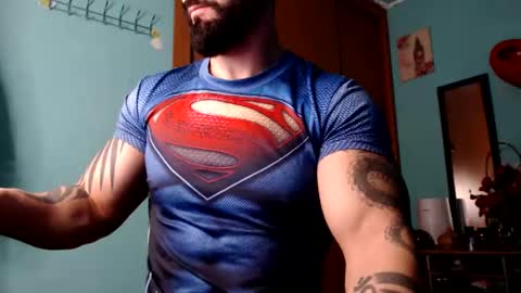 Snapshot of bigstallone chatting on January 9, 12:14 am BigStallion online show from January 9, 12:14 am