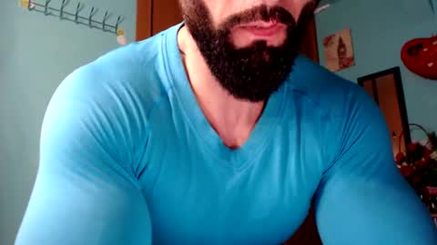 Snapshot of bigstallone chatting on January 12, 12:07 am BigStallion online show from January 12, 12:07 am