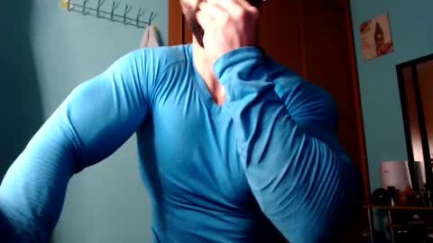 Snapshot of bigstallone chatting on January 15, 11:51 pm BigStallion online show from January 15, 11:51 pm