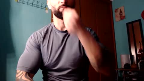 Snapshot of bigstallone chatting on February 2, 11:53 pm BigStallion online show from February 2, 11:53 pm