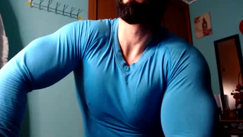 Snapshot of bigstallone chatting on February 10, 11:55 pm BigStallion online show from February 10, 11:55 pm