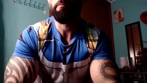 Snapshot of bigstallone chatting on February 15, 12:04 am BigStallion online show from February 15, 12:04 am