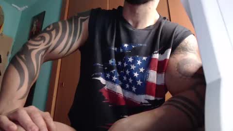 Snapshot of bigstallone chatting on September 25, 10:46 pm BigStallion online show from September 25, 10:46 pm