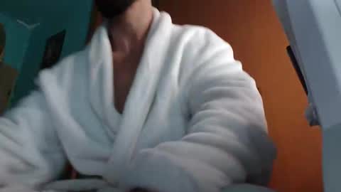 Snapshot of bigstallone chatting on September 29, 10:47 pm BigStallion online show from September 29, 10:47 pm