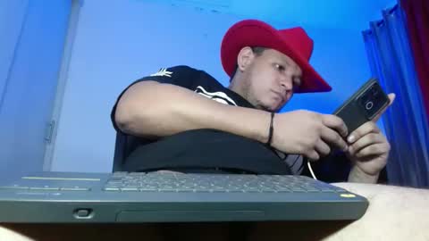 Snapshot of bigthick_blackcock chatting on May 13, 1:14 am MANUEL online show from May 13, 1:14 am