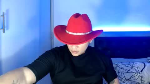Snapshot of bigthick_blackcock chatting on May 16, 7:23 pm MANUEL online show from May 16, 7:23 pm
