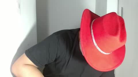 Snapshot of bigthick_blackcock chatting on June 5, 12:06 am MANUEL online show from June 5, 12:06 am