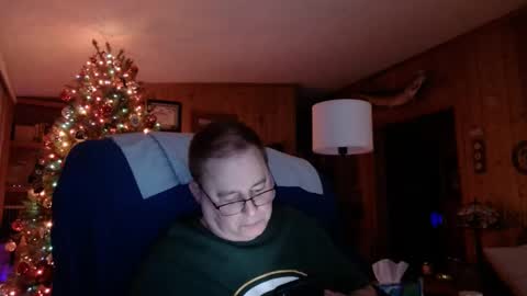 Snapshot of bigthicksatisfying2 chatting on January 13, 12:51 am bigthicksatisfying2 online show from January 13, 12:51 am