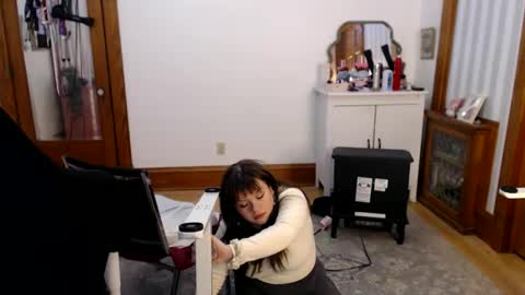 Snapshot of bigtiddygoddess chatting on March 29, 12:54 am Morgan Lafeuille online show from March 29, 12:54 am