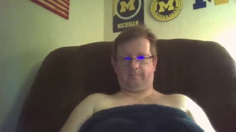 Snapshot of bigtitlover220 chatting on January 20, 12:46 am Jeremy online show from January 20, 12:46 am
