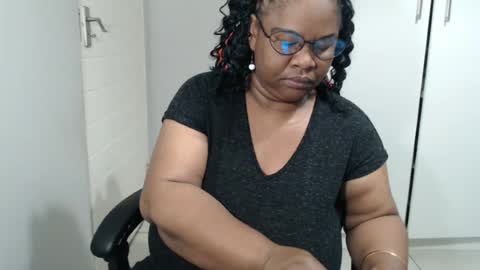 Lona online show from July 22, 2:47 am