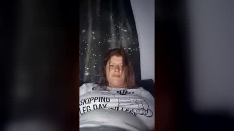 Snapshot of bigtitslala chatting on June 28, 9:54 pm bigtitslala online show from June 28, 9:54 pm