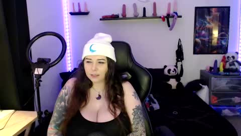 Snapshot of bigtittedtattedlesbian chatting on October 20, 8:42 pm Nichole lights online show from October 20, 8:42 pm